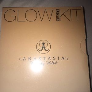 Anastasia Beverly hill Sundipped Glow Kit